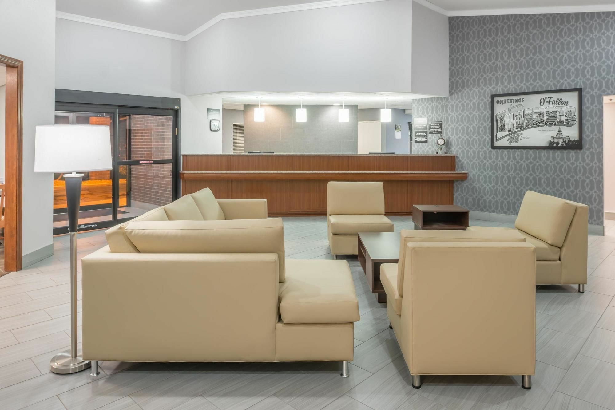 Super 8 By Wyndham O'Fallon Exterior photo